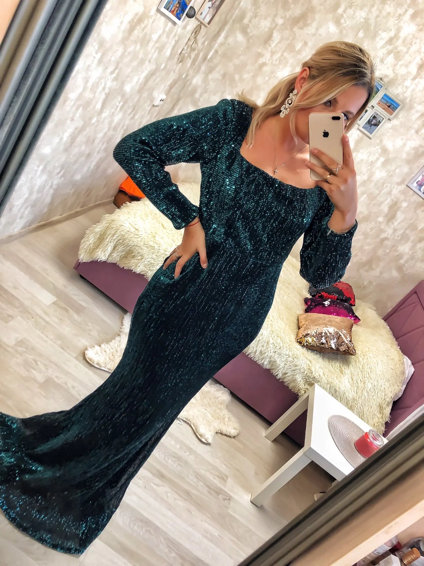 Square Neck Long Evening Mermaid Dress Full Sleeved Green Sequined Stretchy Bodycon Maxi Gown